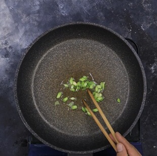 Tàu hủ ky xào nấm rơm